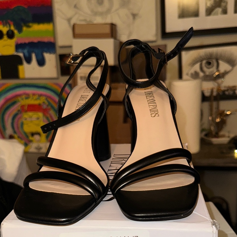 Dream Pairs Black Strappy Heels